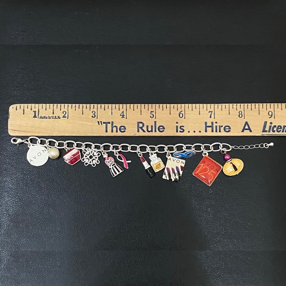 2011 AVON 125th Anniversary Enameled 12-Charm Bracelet 40.1g - Picture 12 of 16